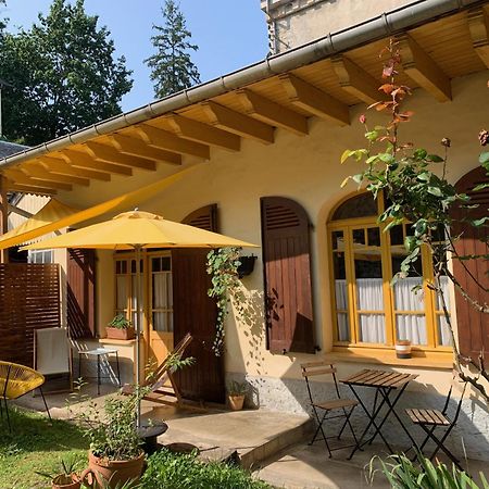 Charmant Appartement Sur Cour, Le Berlingott บาญเญอ-เดอ-บีกอร์ ภายนอก รูปภาพ
