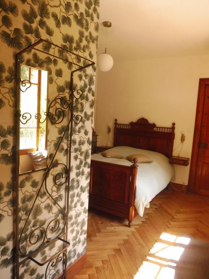 Charmant Appartement Sur Cour, Le Berlingott บาญเญอ-เดอ-บีกอร์ ภายนอก รูปภาพ