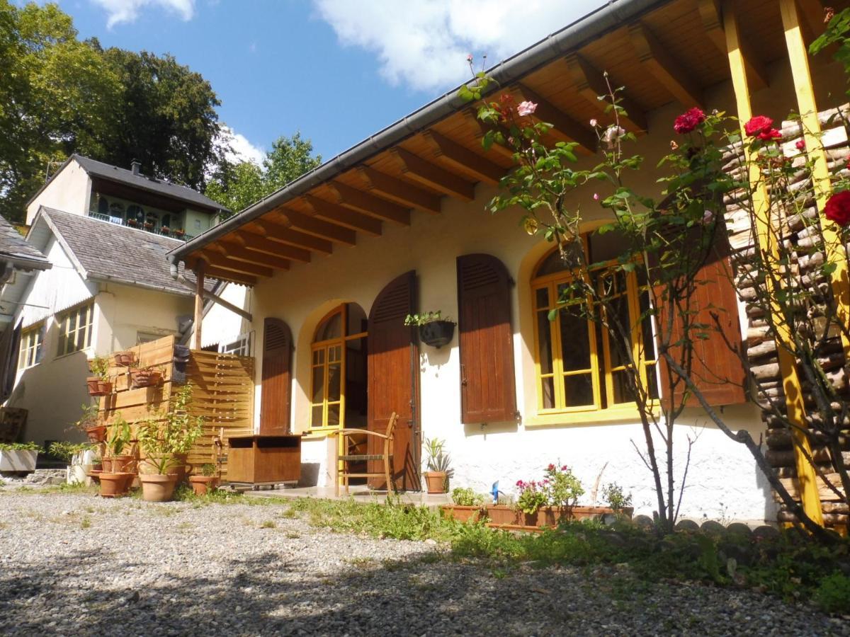 Charmant Appartement Sur Cour, Le Berlingott บาญเญอ-เดอ-บีกอร์ ภายนอก รูปภาพ